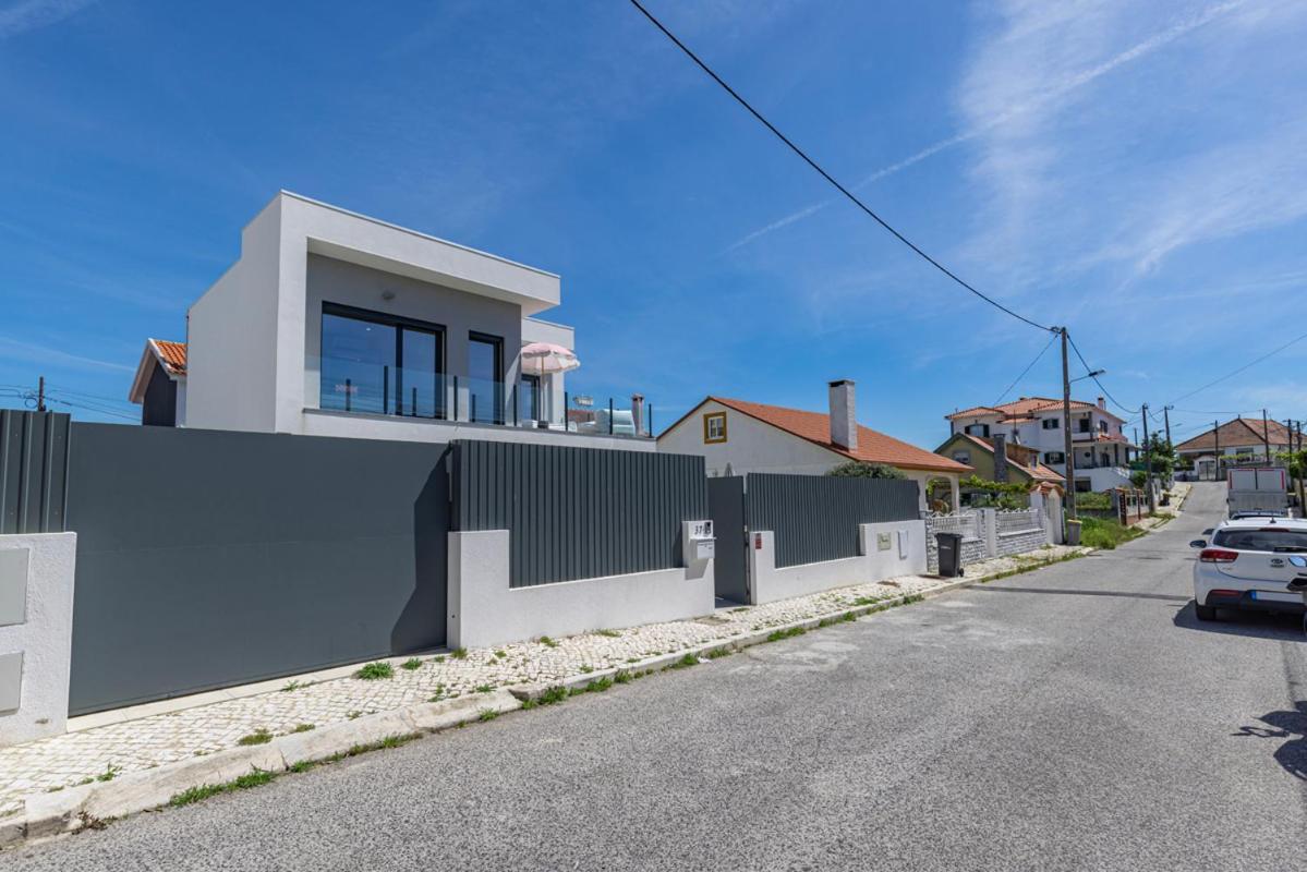 Poolside Oasis By Caparica Beach Villa Charneca  Exterior foto